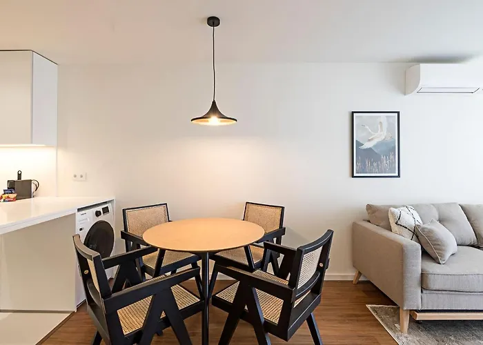 Santos 1071 By Lovelystay *