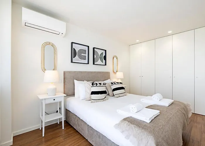 Santos 1071 By Lovelystay * Porto