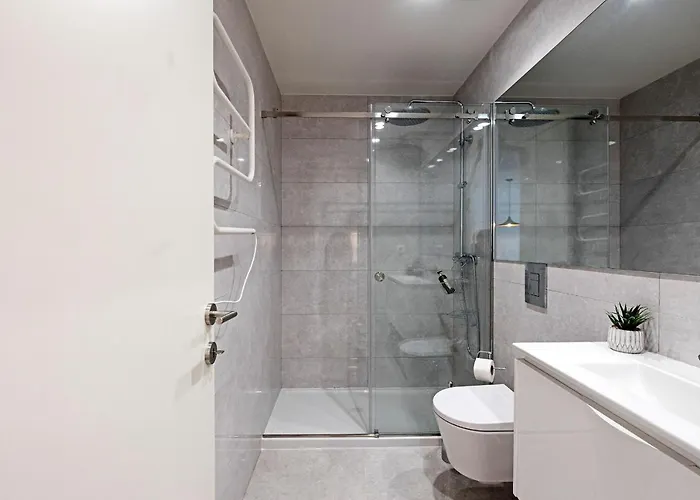 Santos 1071 By Lovelystay * Oporto